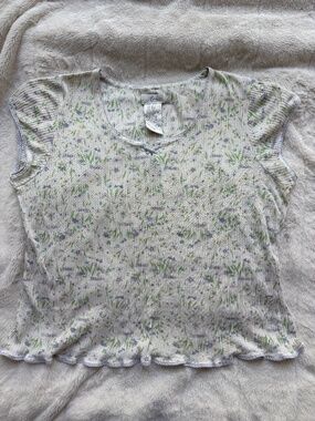 Aria Vintage Y2K Dainty Floral Ribbed Baby Tee Lettuce Edge Size Medium